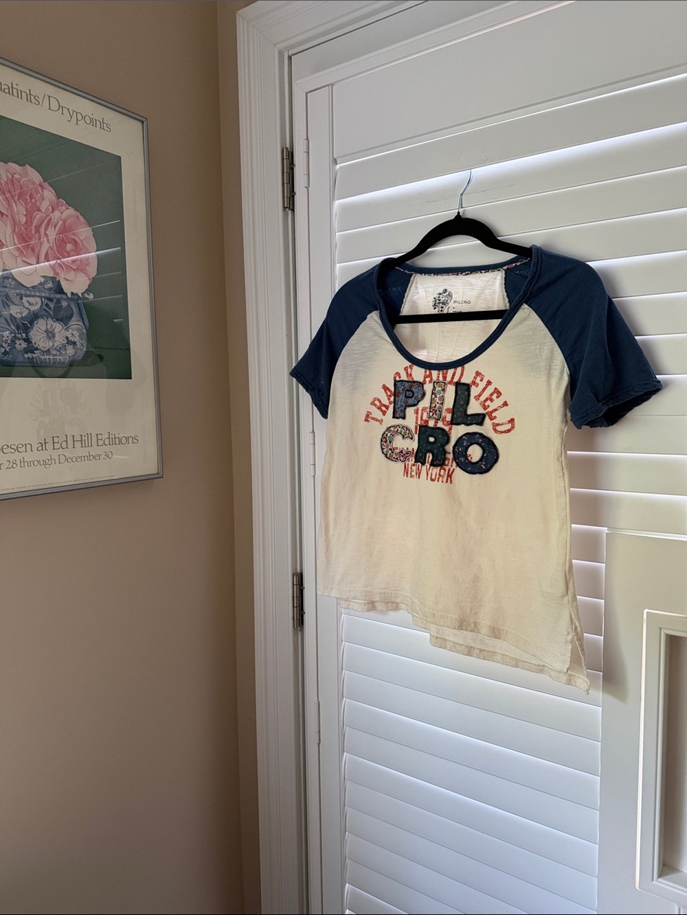 Pilcro Navy & Cream Raglan Short Sleeve Graphic Tee